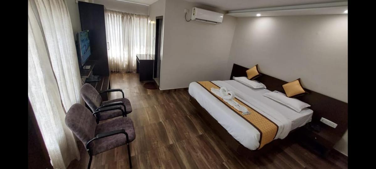 Hotel Aiba Regency 코임바토르 외부 사진