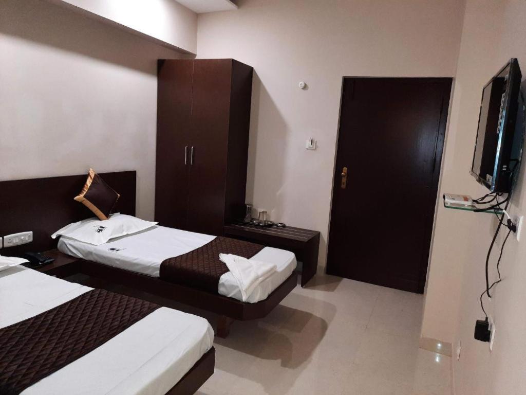 Hotel Aiba Regency 코임바토르 외부 사진