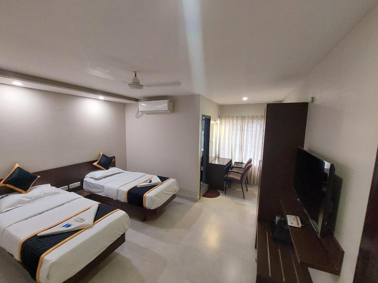 Hotel Aiba Regency 코임바토르 외부 사진