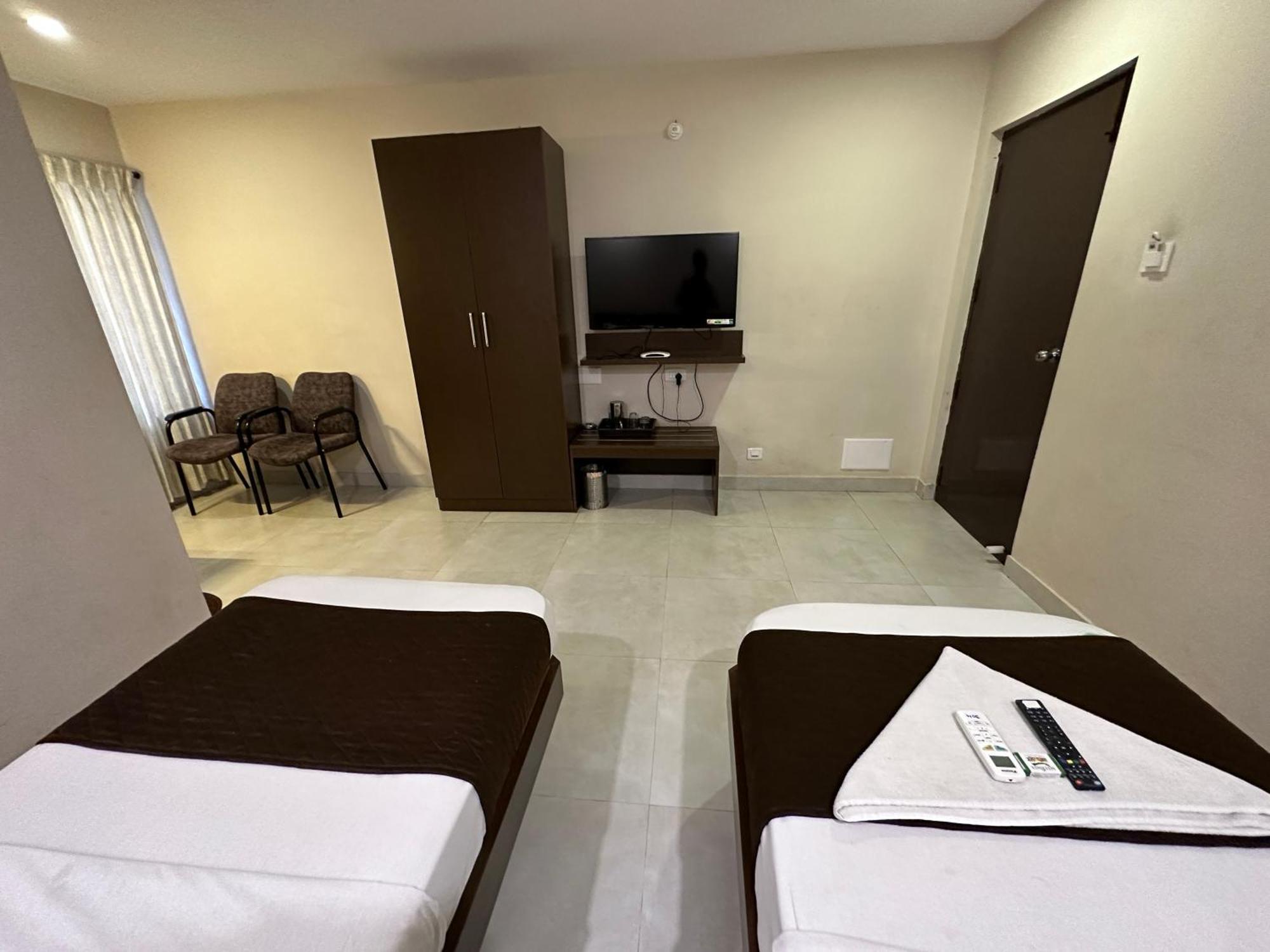 Hotel Aiba Regency 코임바토르 외부 사진