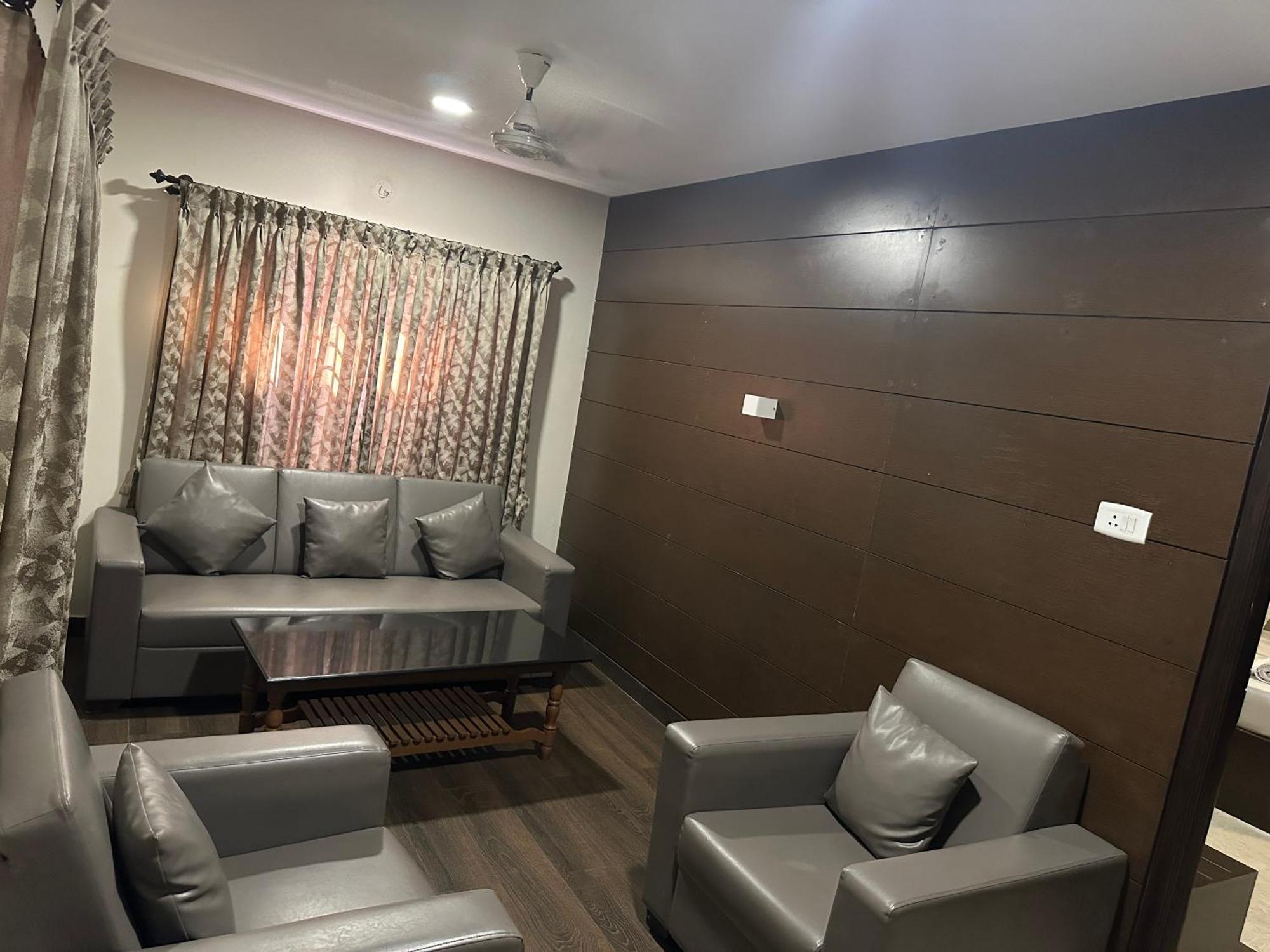 Hotel Aiba Regency 코임바토르 외부 사진